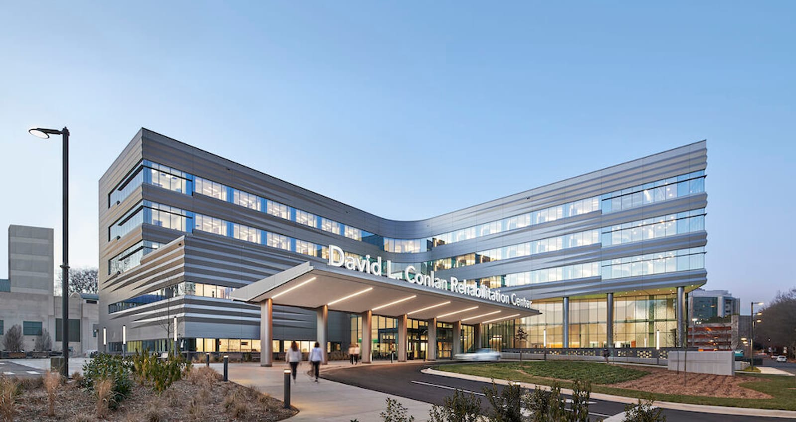 Street view of main entrance to Atrium Carolinas Rehab