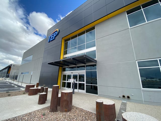 Front entrance to Tucson Electric Power