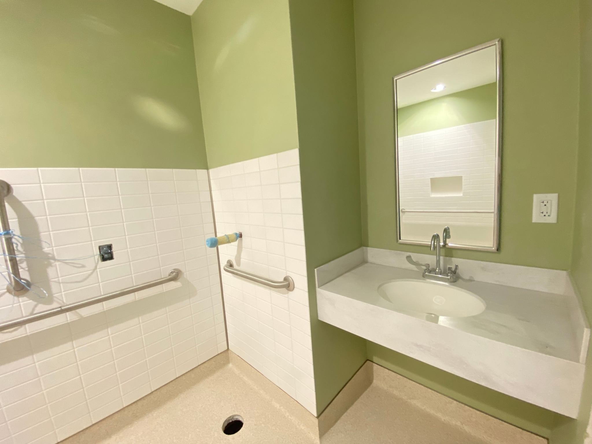 Mohawk Valley Health System Wynn Hospital Bathroom Pod Mockup